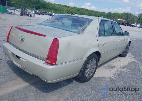 2011 Cadillac Dts Premium Collection z USA, uszkodzony, nr VIN 1G6KH5E67BU117181